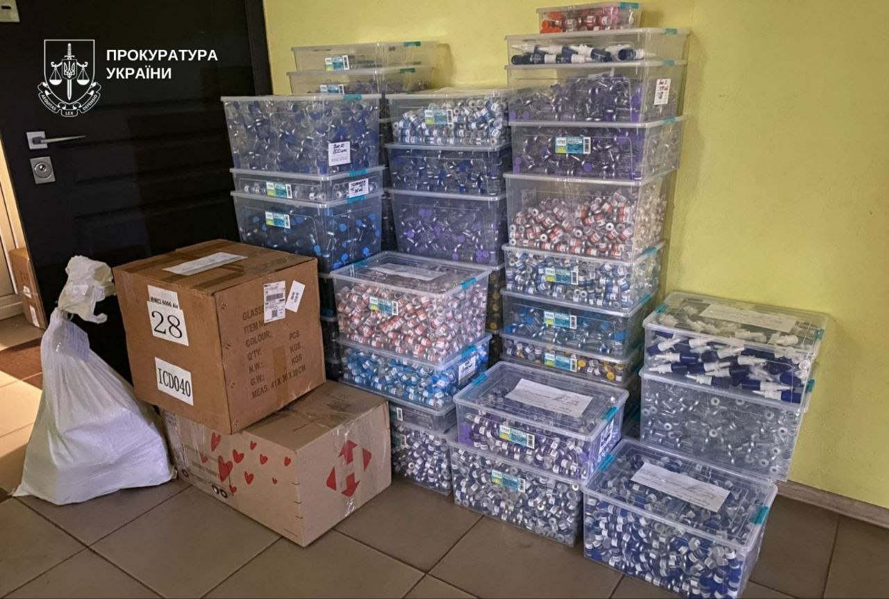 Отрута від блогерів за мільйони доларів: як в Україні та Харкові продавали ліки-підробки для схуднення